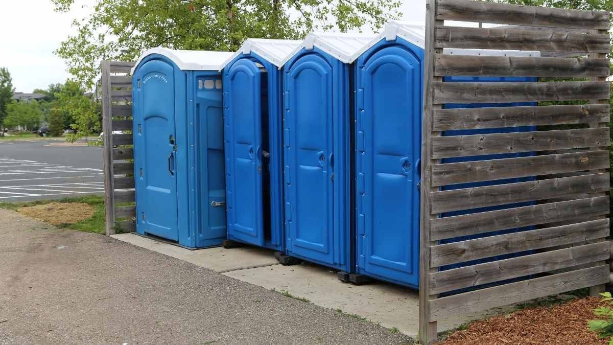 Porta Potty Rental Pros - Reliable Portable Toilet Rentals in Travelers Rest, SC, 29690